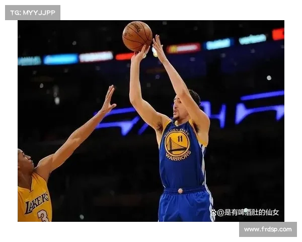 汤普森背离勇士,加盟新国家队:挑战NBA霸主地位的战略布局(汤普森归队) 汤普森背离勇士,加盟新国家队:挑战NBA霸主地位的战略布局(汤普森归队)